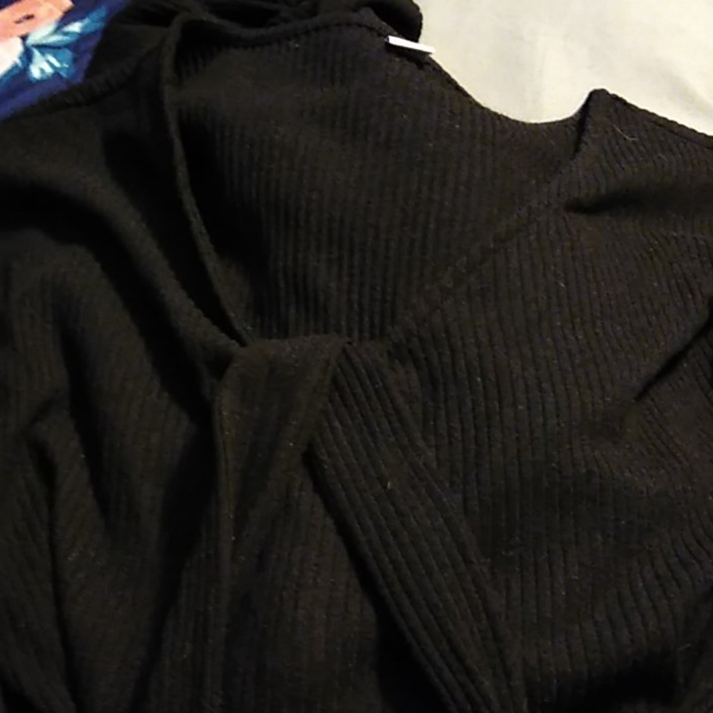 Old Navy Knit V neck Maxi